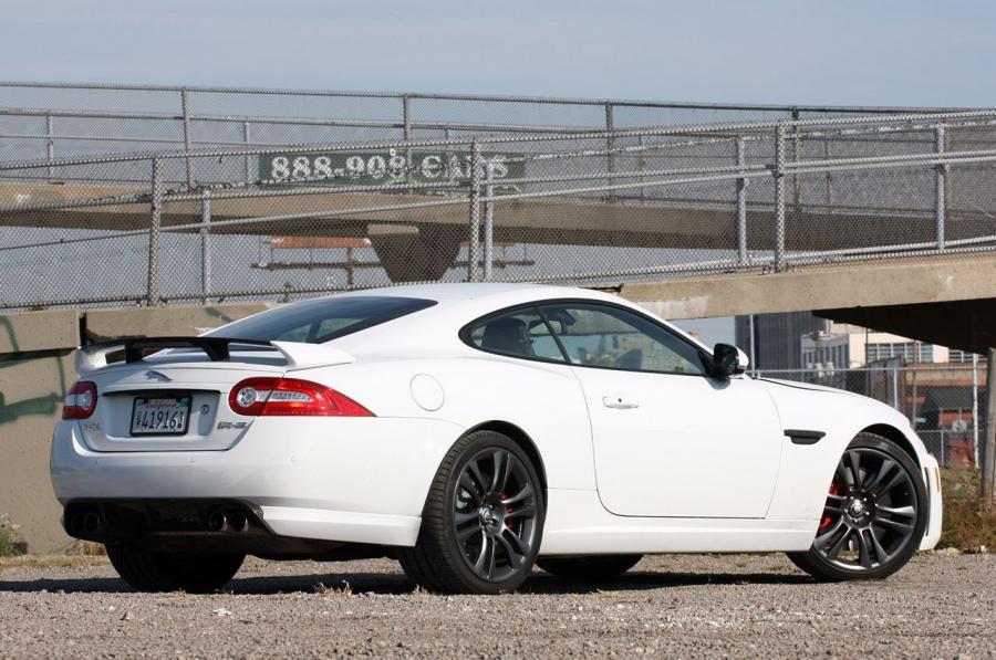 Jaguar XKR-S 2012 года  (фото 33 из 82)